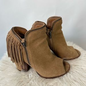 Dolce Vita Tan Booties with fringe